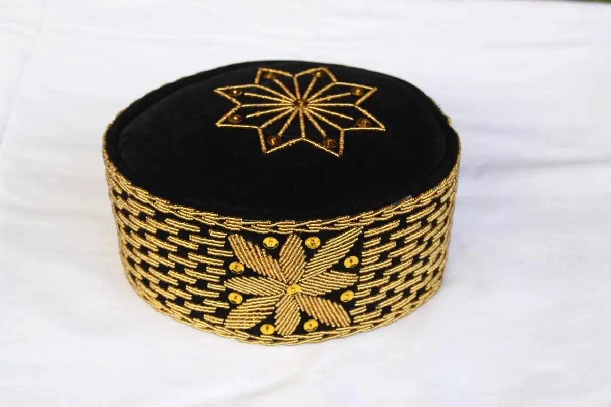 Marry Me Men Traditional Hat - Image 2